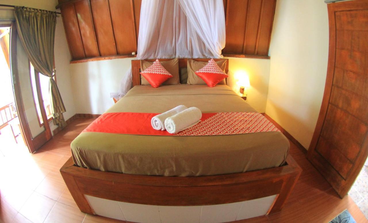 Florine'S Garden Hotel Gili Air Exterior photo